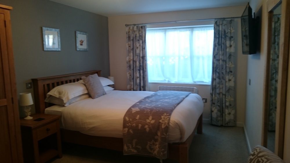 Hotel The Barrington Boar Ilminster Exterior foto